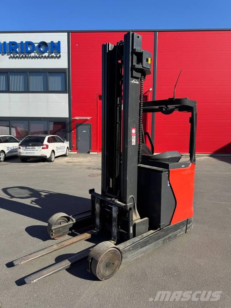 Linde R 25 Reach trucks