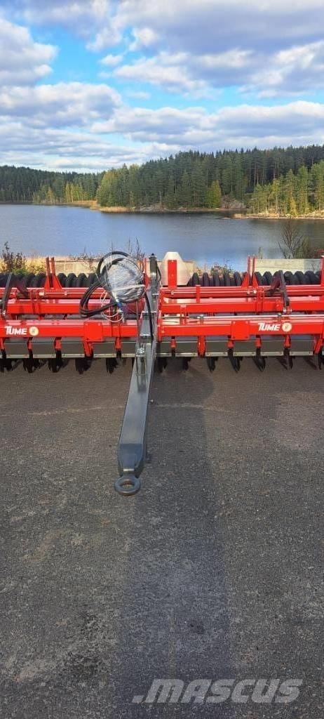 Tume D Harrow 400 Disc harrows