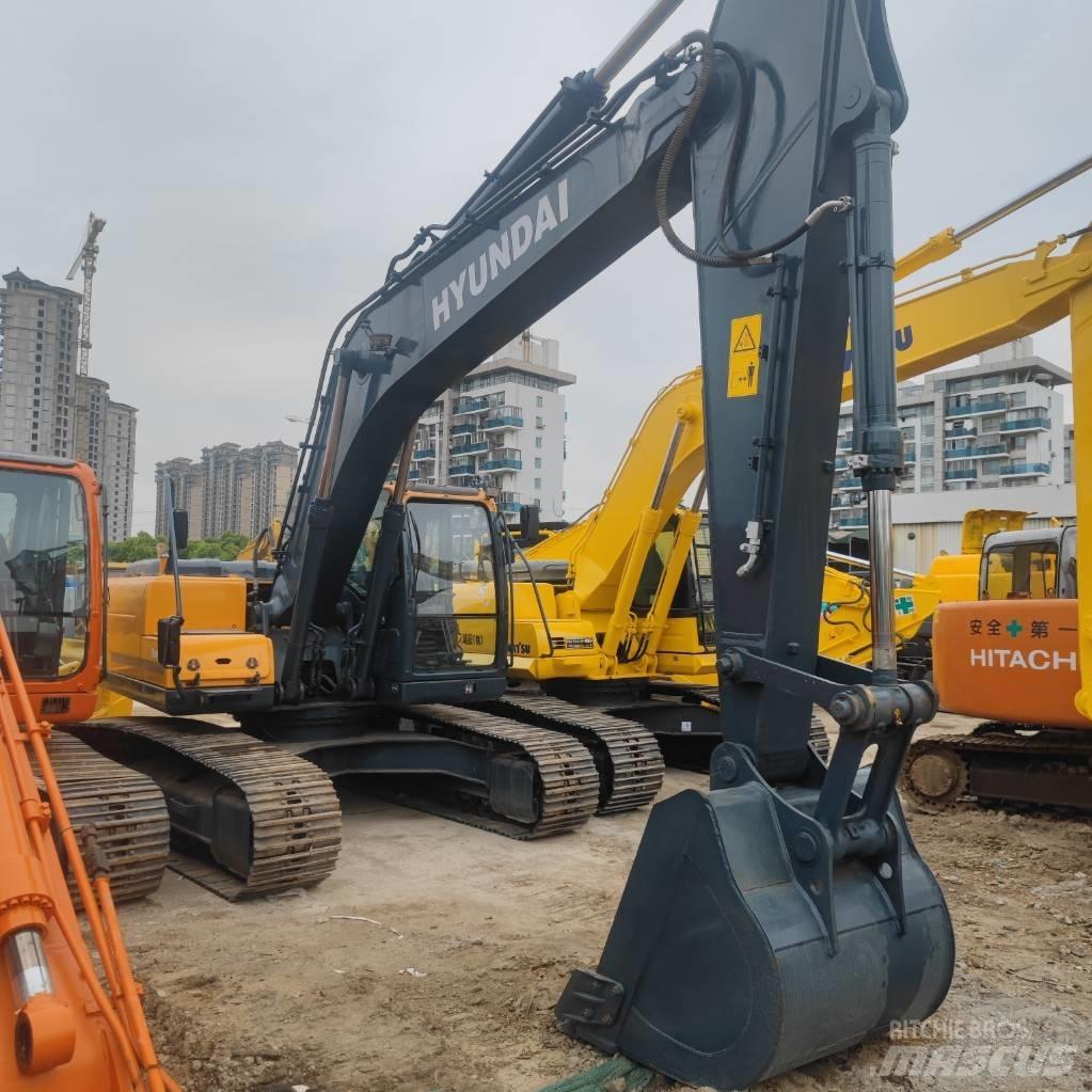 Hyundai R 225LC-9T Crawler excavators