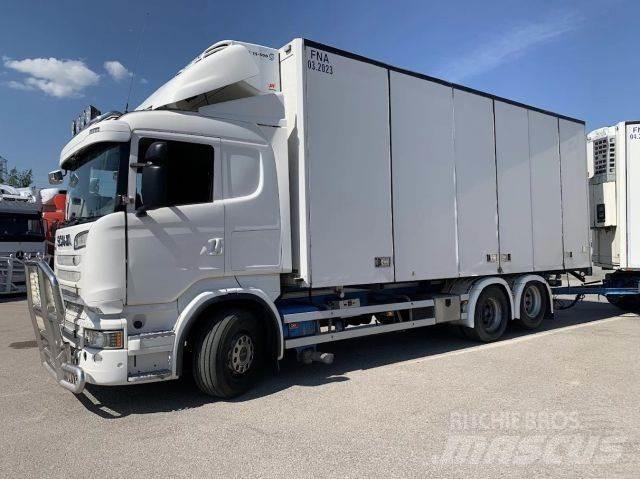 Scania R520 6x2 Box body trucks