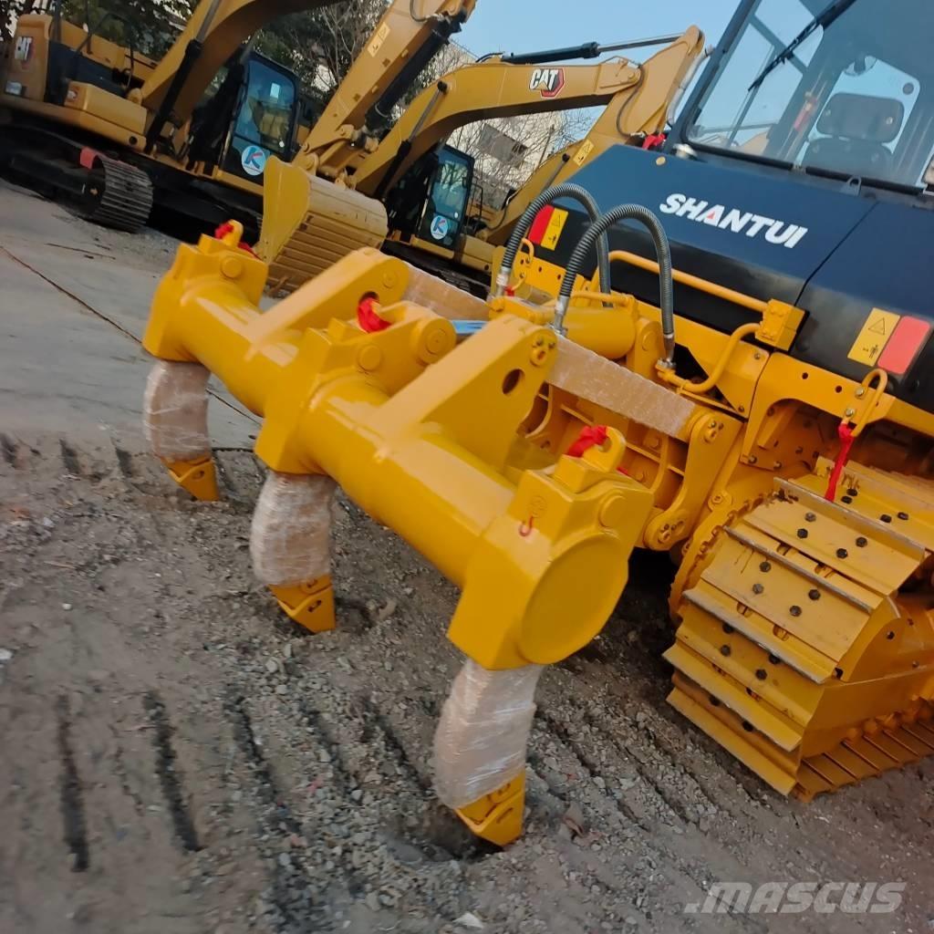 Shantui SD 16 Crawler dozers