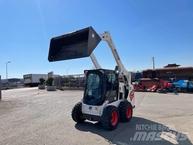 Bobcat S 530 Skid steer loaders