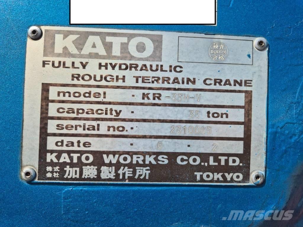 Kato KR 35 H Rough terrain cranes