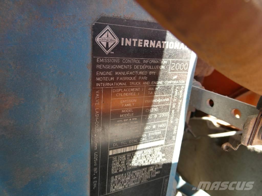 International 4900 Tipper trucks