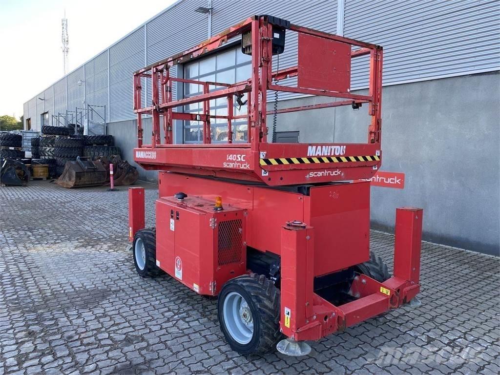 Manitou 140SC Scissor lifts