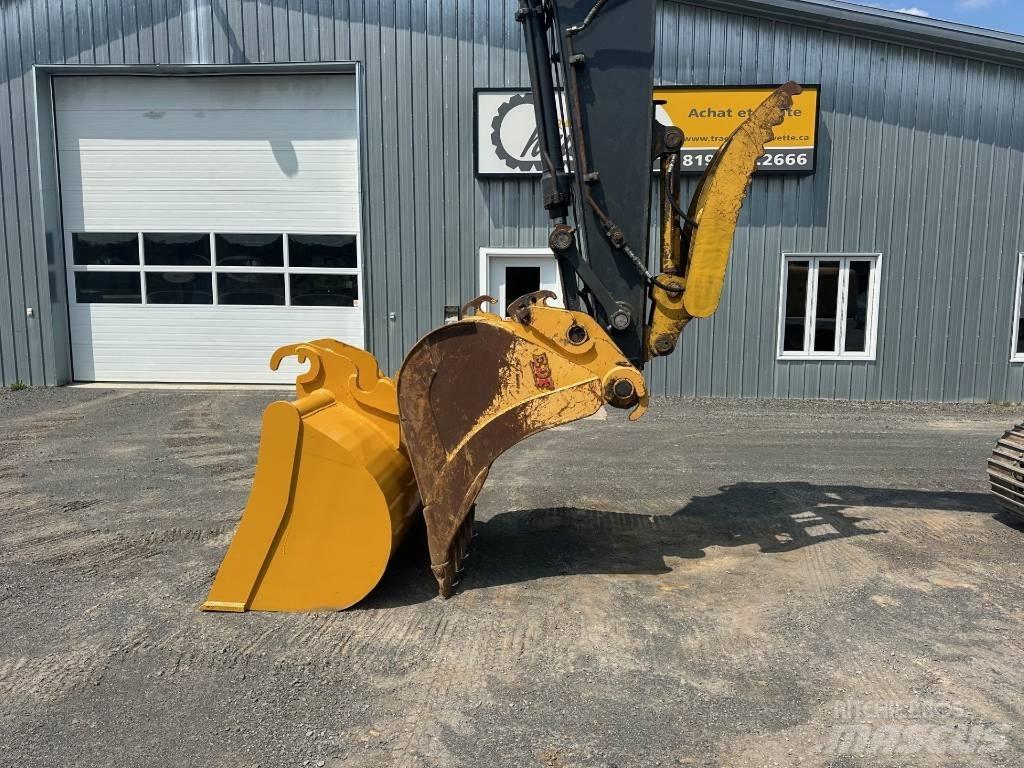 John Deere 160 DLC Crawler excavators