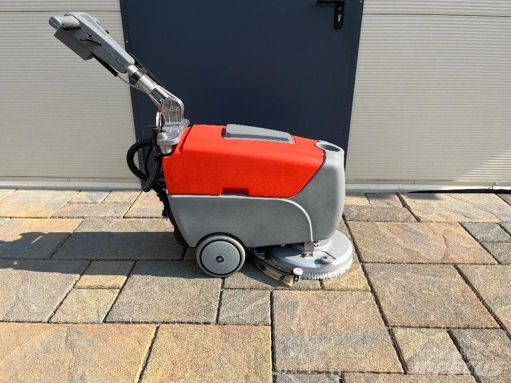Hako B 12 Scrubber dryers