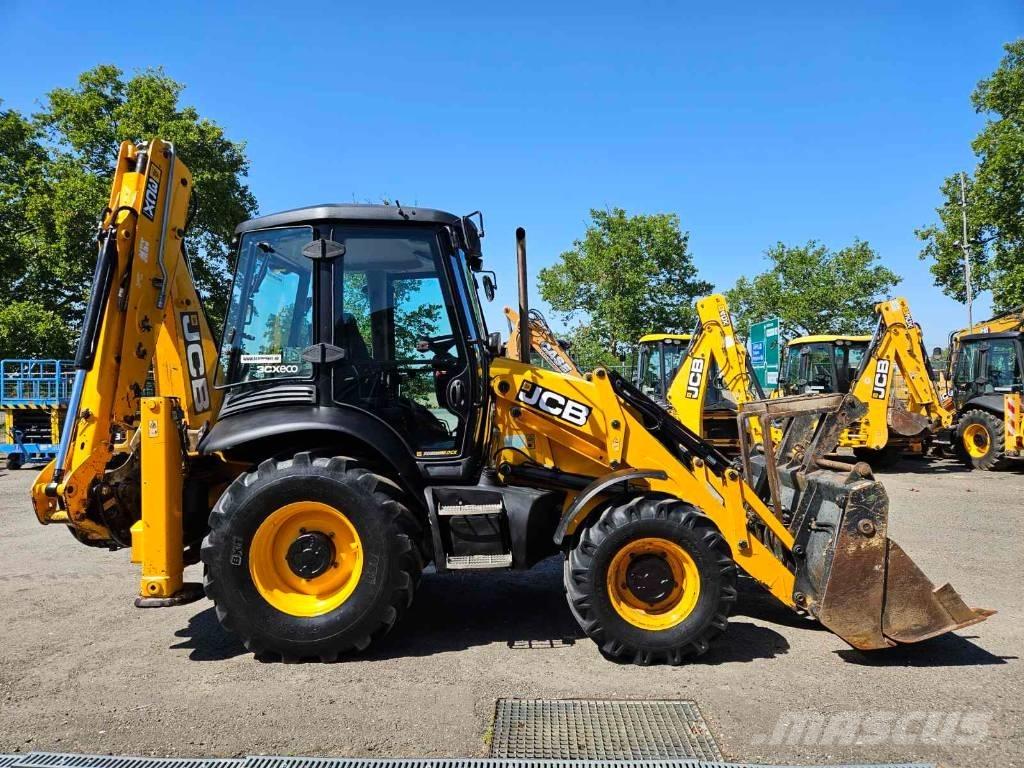JCB 3 CX Backhoe loaders