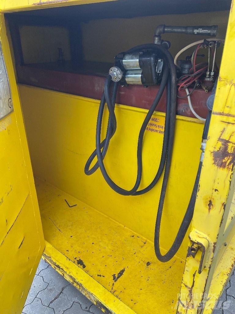  Roug 1500 L Tank Construction - Others