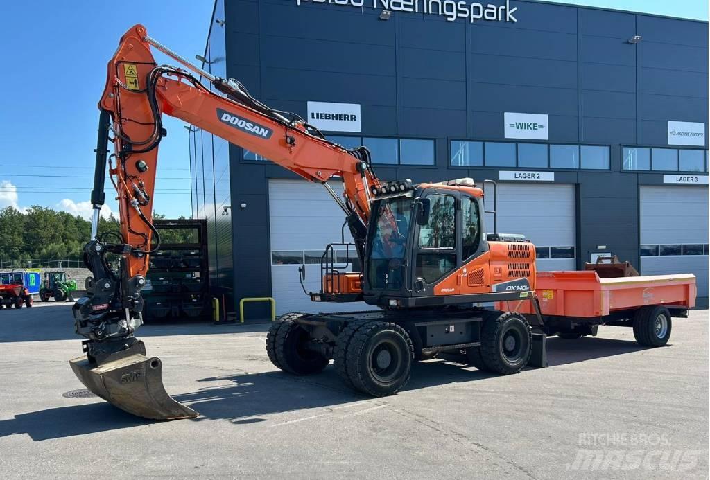 Doosan DX 140 W-5 Wheeled excavators