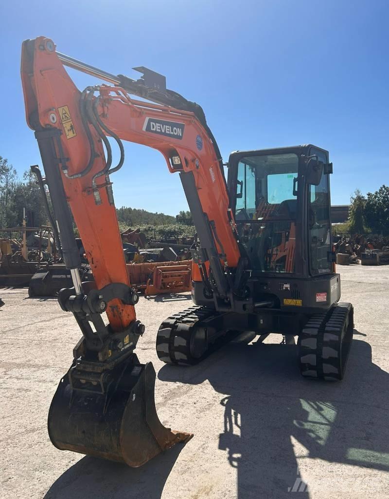 Doosan DX 50 Z-7 Material Handling - Others