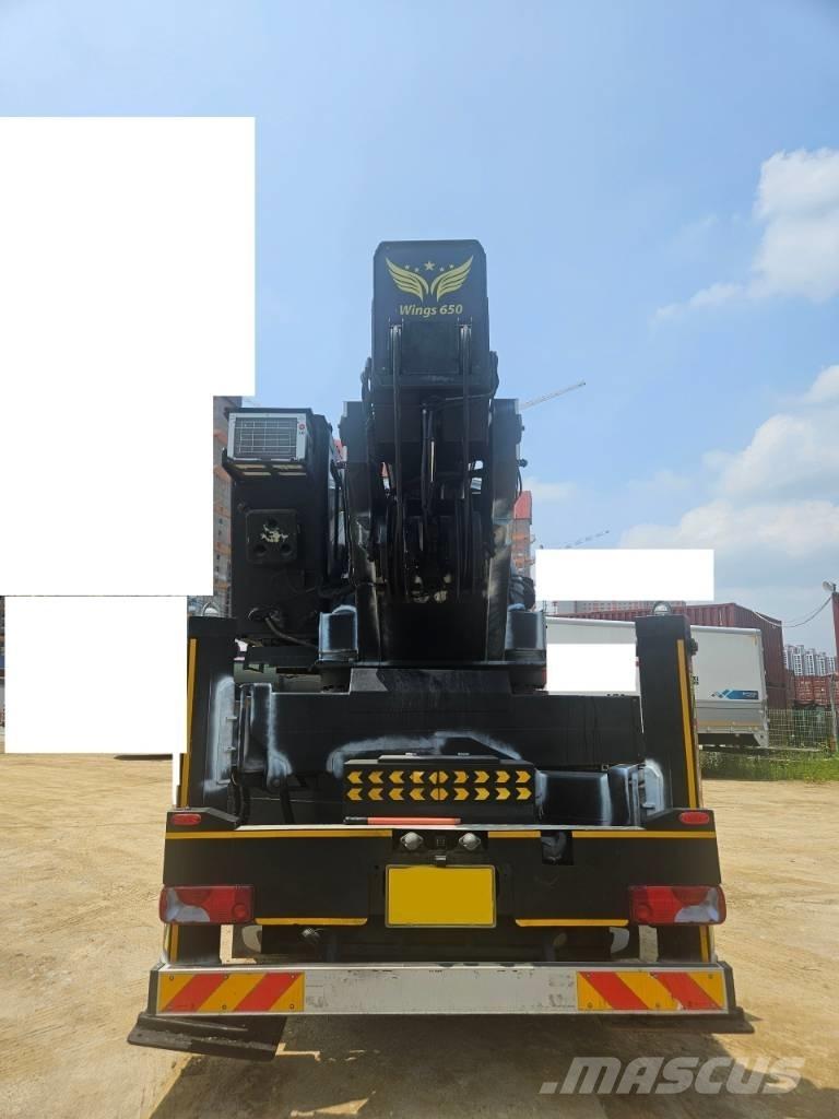  HANA 650 Truck & Van mounted aerial platforms