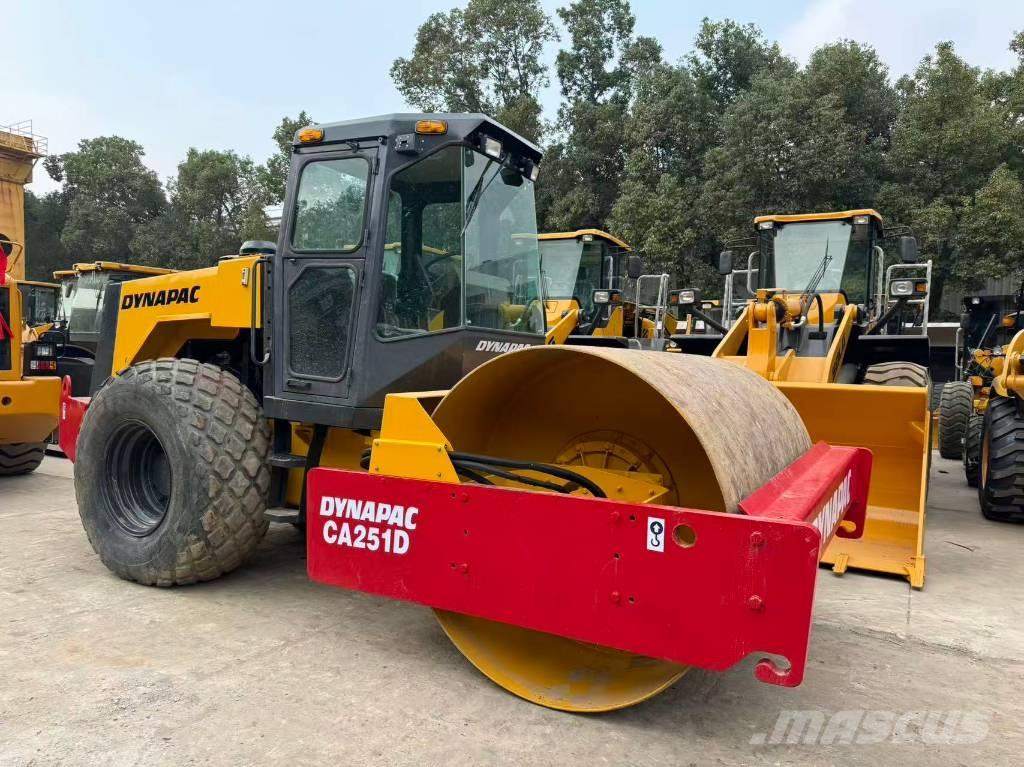 Dynapac CA251 D Single drum rollers