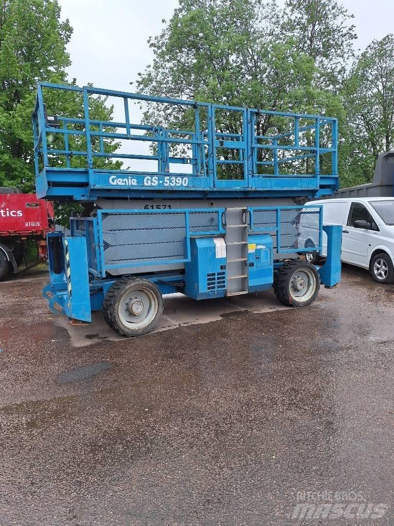 Genie GS 5390 RT Scissor lifts