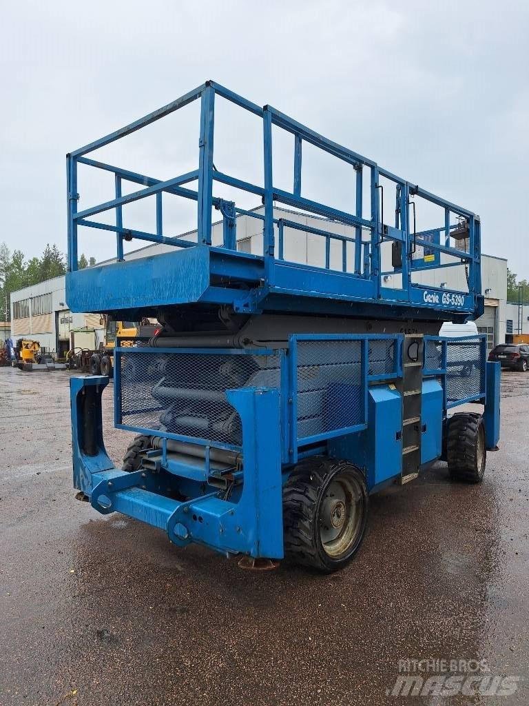 Genie GS 5390 RT Scissor lifts