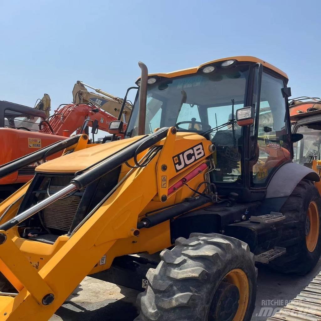 JCB 3 CX Backhoe loaders