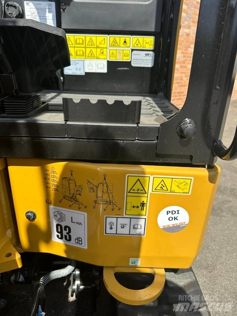CAT 301.7 CR Midi excavators  7t - 12t