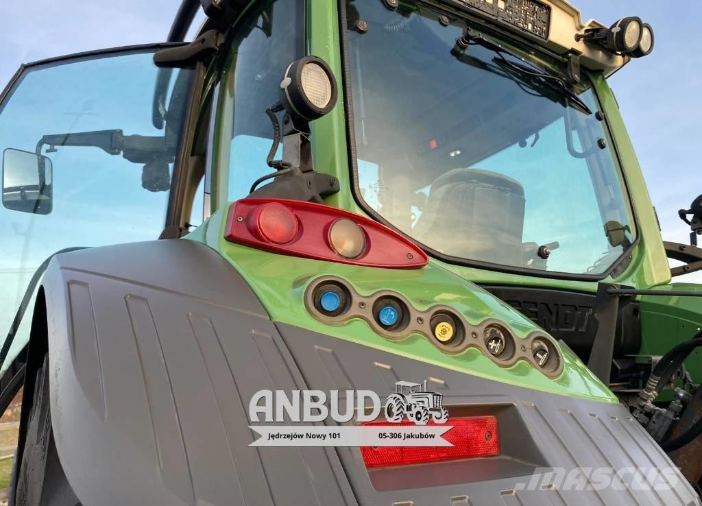 Fendt 516 Vario Tractors