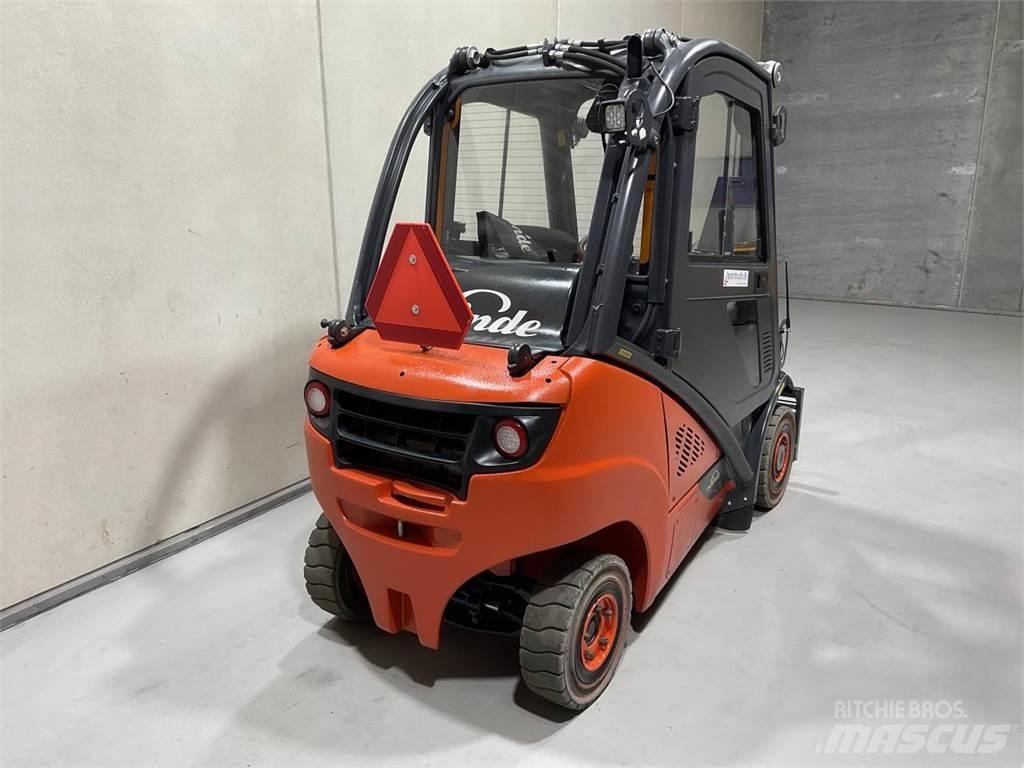 Linde H25T-02 LPG trucks