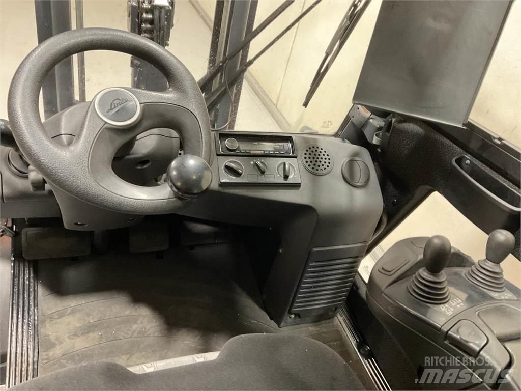 Linde H25T-02 LPG trucks