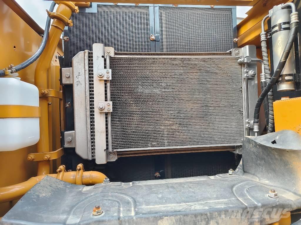 Sany SY 215 C Crawler excavators
