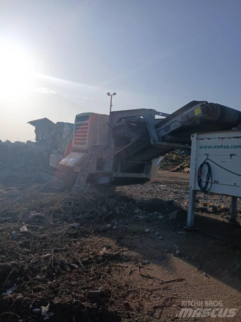 Metso 1213 Mobile crushers