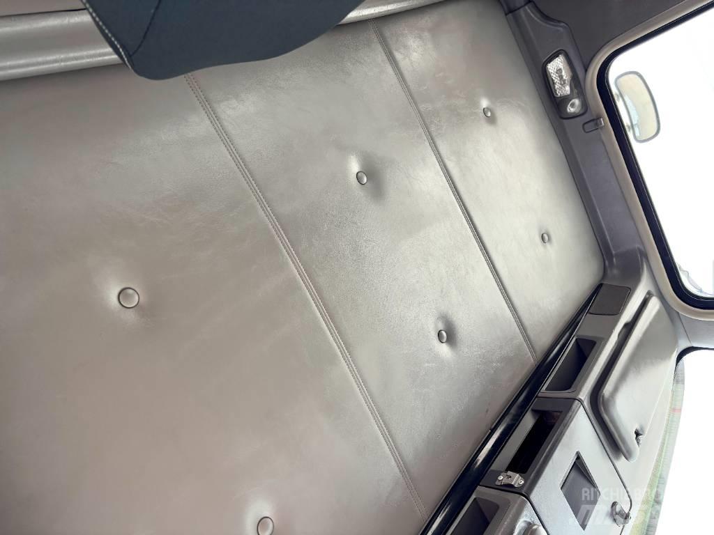Kenworth T800 Tractor Units