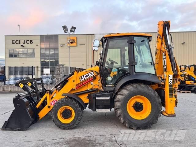 JCB 3CX PLUS Backhoe loaders