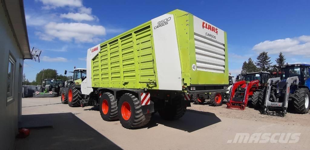 CLAAS Cargos 9500 Self loading trailers