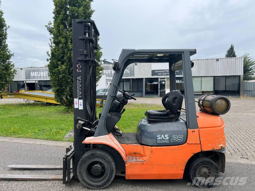 Toyota 42 FGF 25 Electric forklift trucks