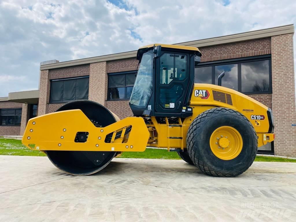 CAT CS 10 GC Single drum rollers