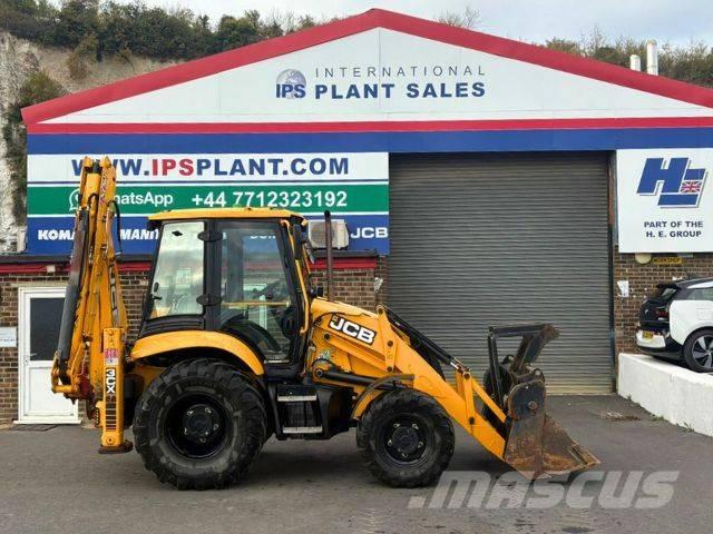 JCB 3CX Backhoe loaders