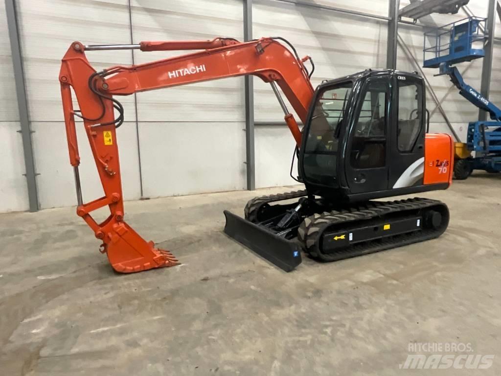 Hitachi ZX 70 Midi excavators  7t - 12t