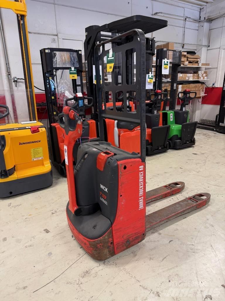 Linde truck T 18 Low lifter