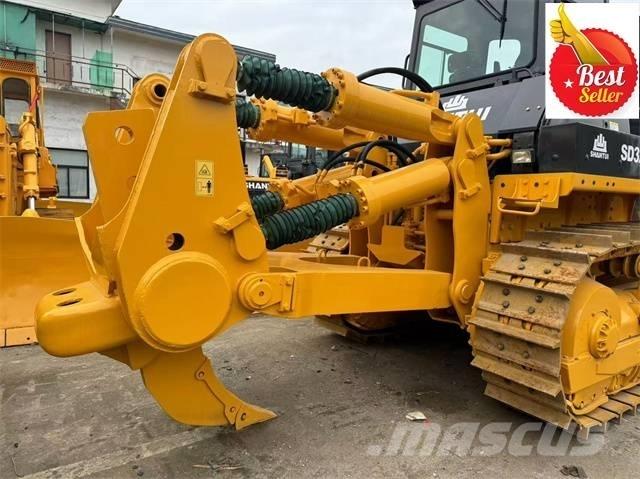 Shantui SD 32 Crawler dozers