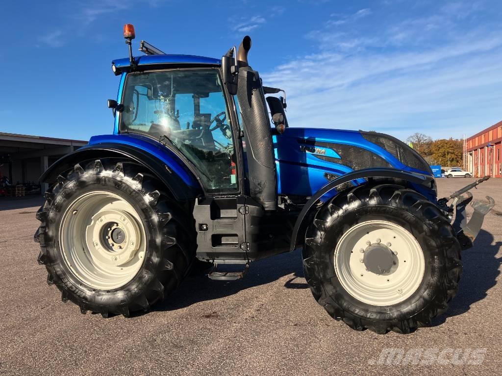 Valtra Valmet T 254 Tractors