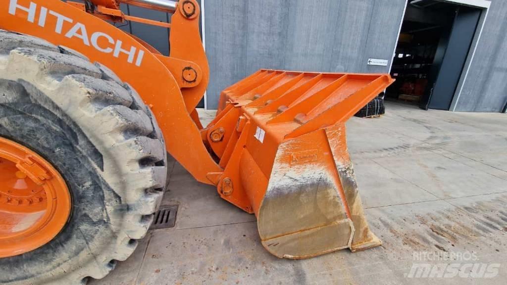 Hitachi ZW310-6 Wheel loaders