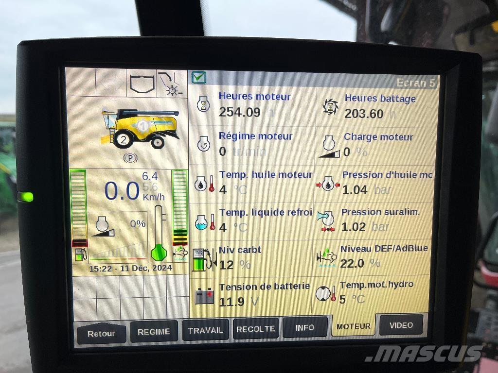 New Holland CX6.80 Combine harvesters