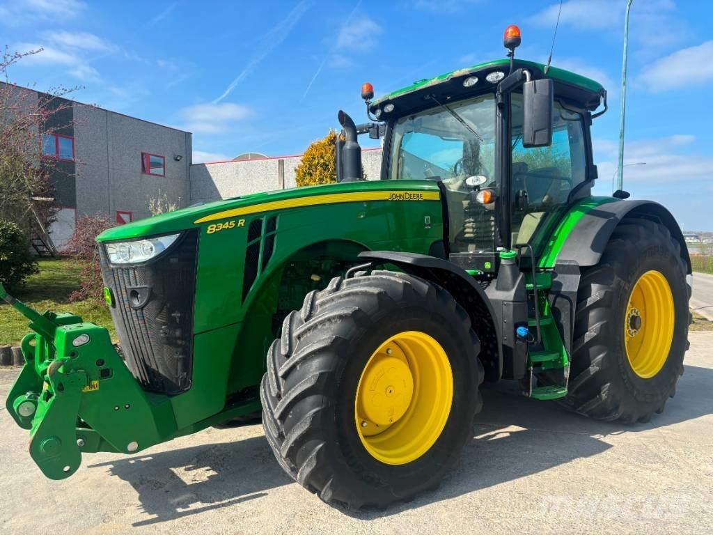 John Deere 8345 R Tractors