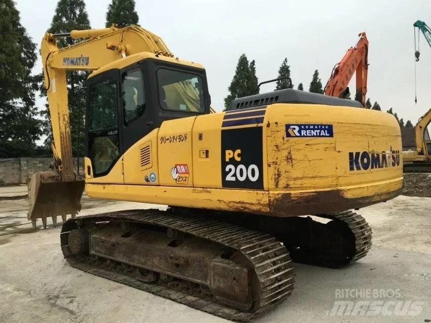 Komatsu PC 200-7 Crawler excavators
