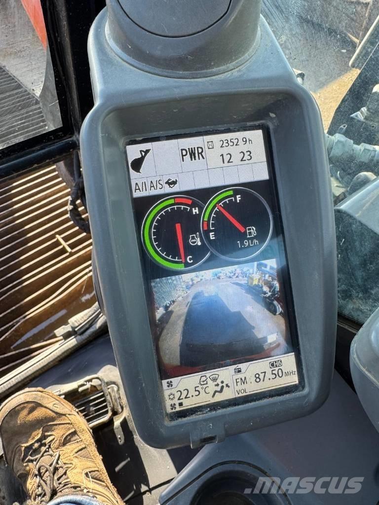 Hitachi ZX 85 USB-6 Midi excavators  7t - 12t