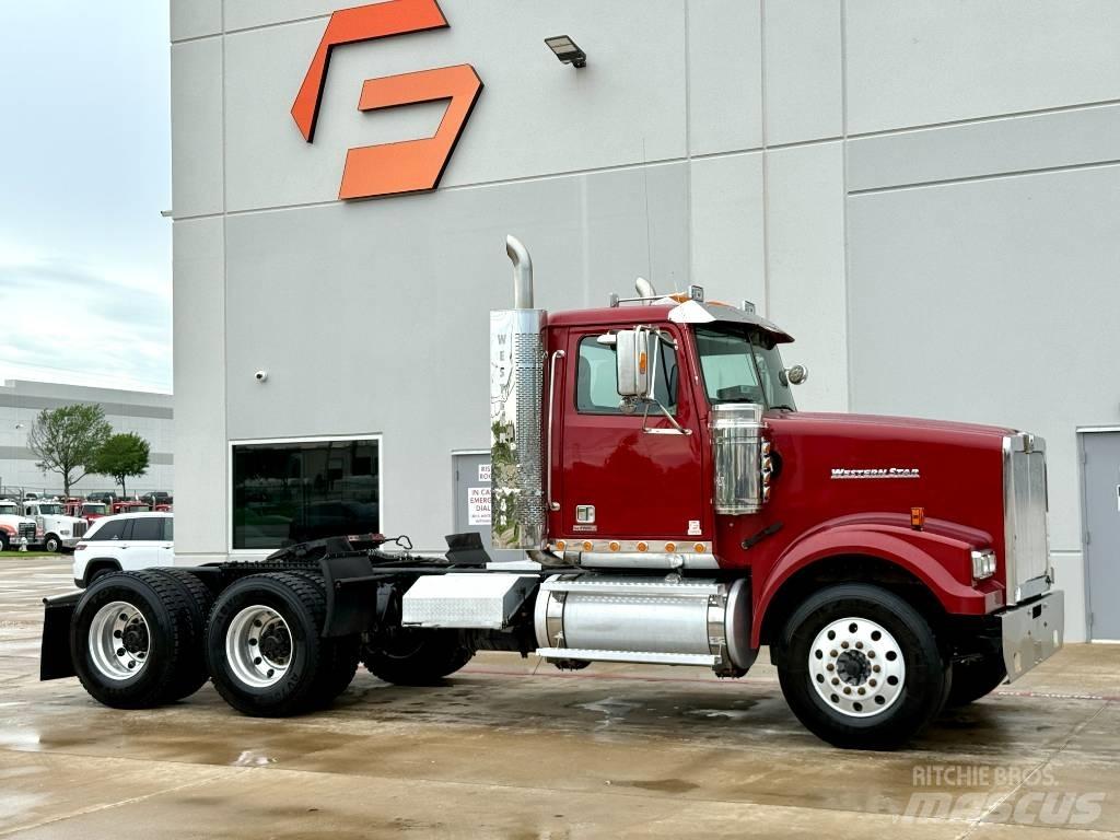 Western Star 4900 Tractor Units