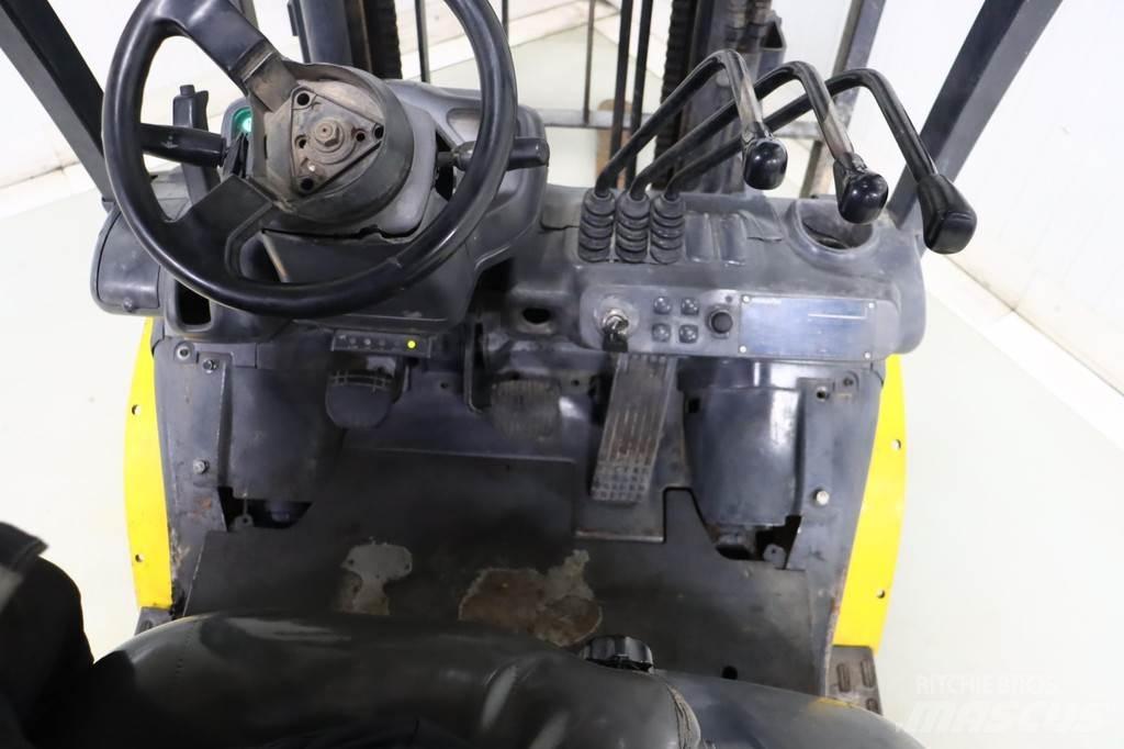 Komatsu FD25T-16 Diesel trucks