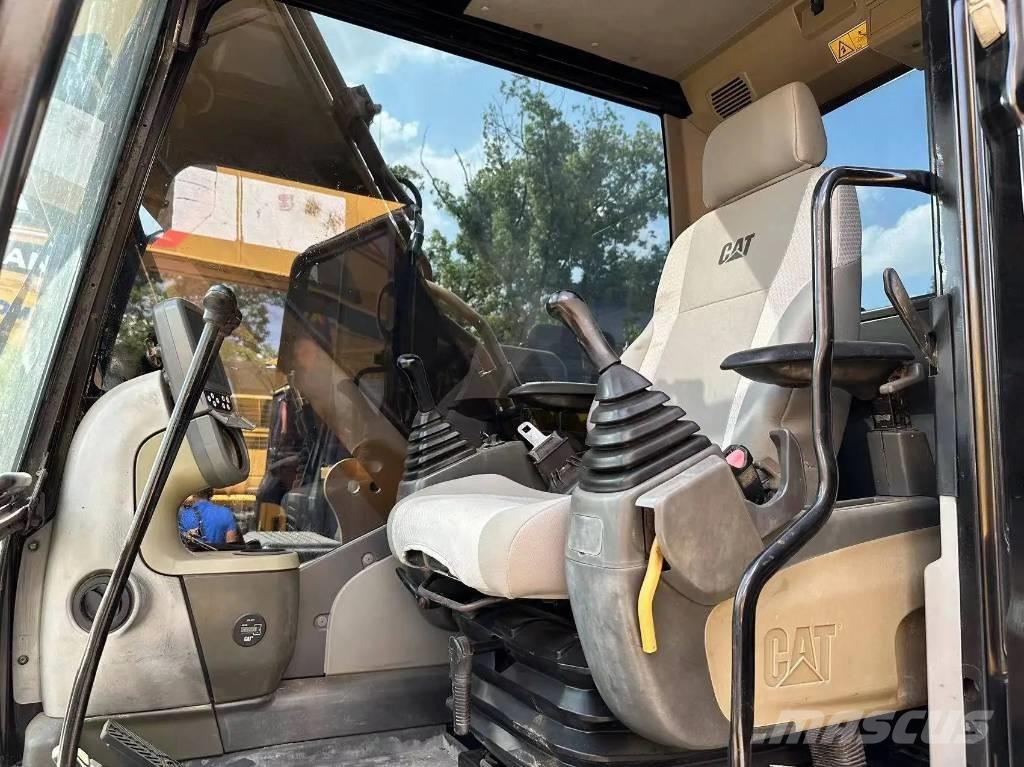 CAT 315D2 Crawler excavators