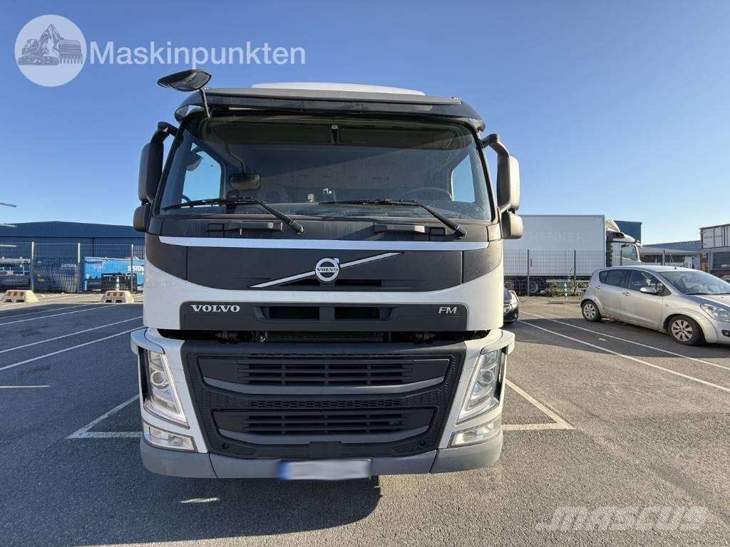 Volvo FM 340 Box body trucks