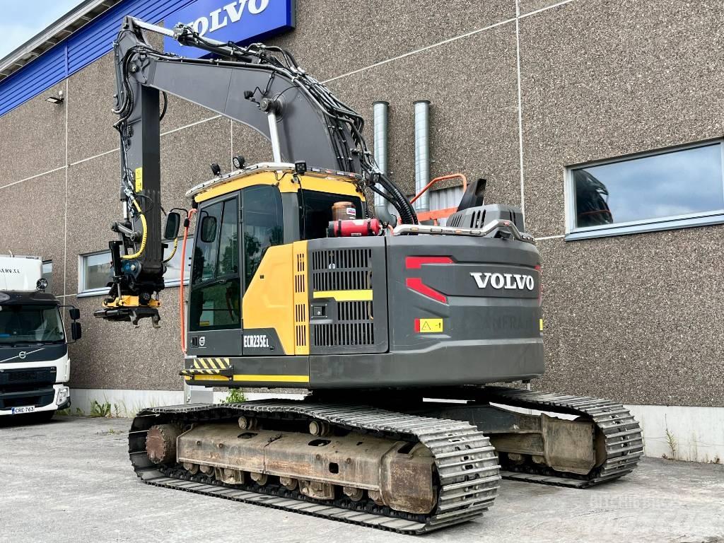 Volvo ECR 235 E Crawler excavators