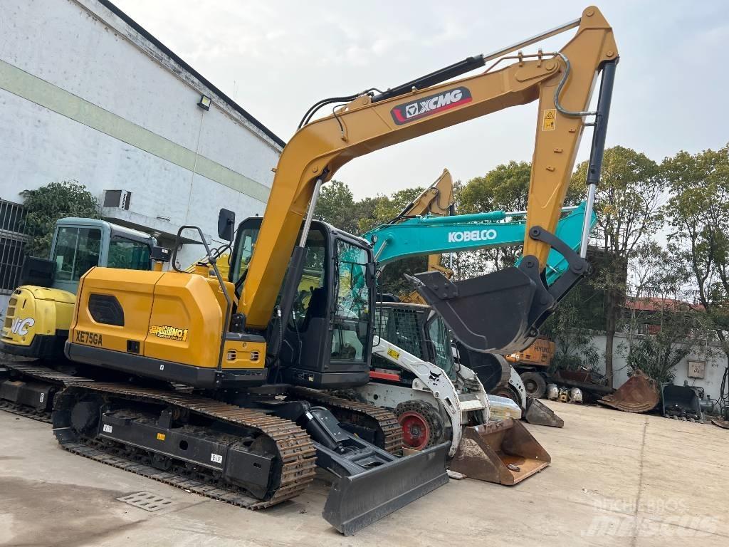XCMG XE75GA Midi excavators  7t - 12t
