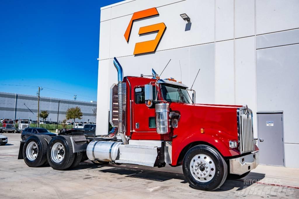 Kenworth W 900 Tractor Units