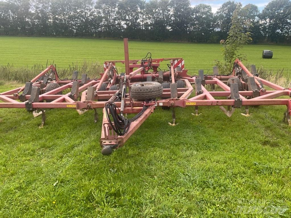 Horsch Terrano Harrows