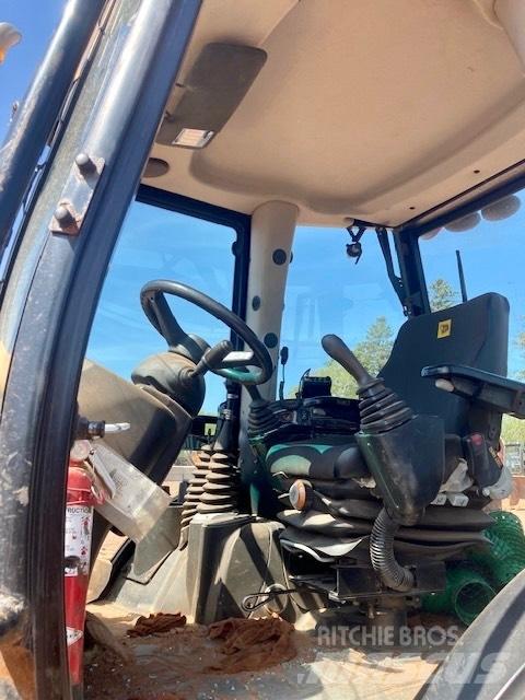 JCB 4 CX Backhoe loaders